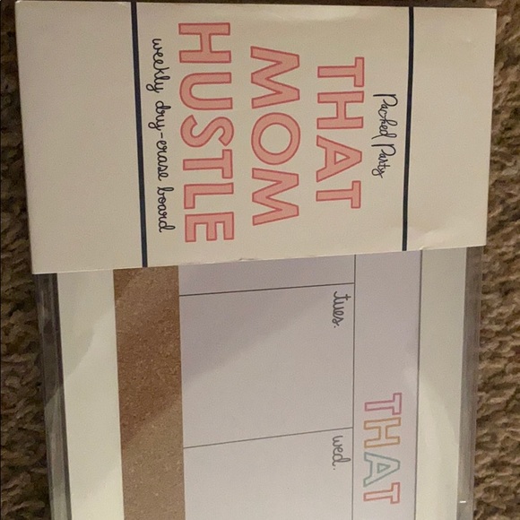 Dry Erase Board - Picture 2 of 4